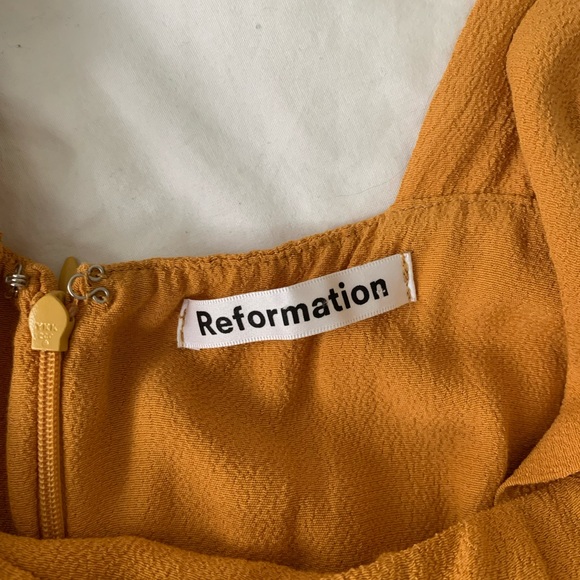 Reformation Graciella split-front crepe midi dress - Picture 8 of 13